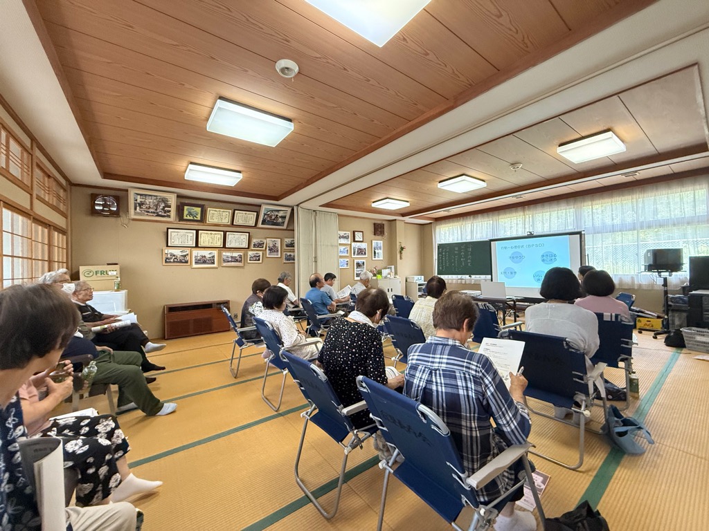 R7小学校での認知症サポーター養成講座の様子5