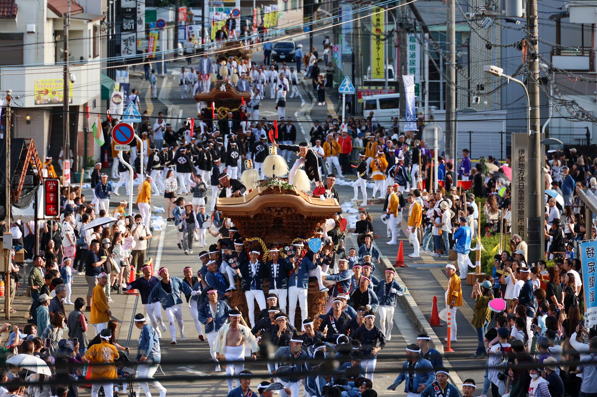 秋祭りだんじりパレード