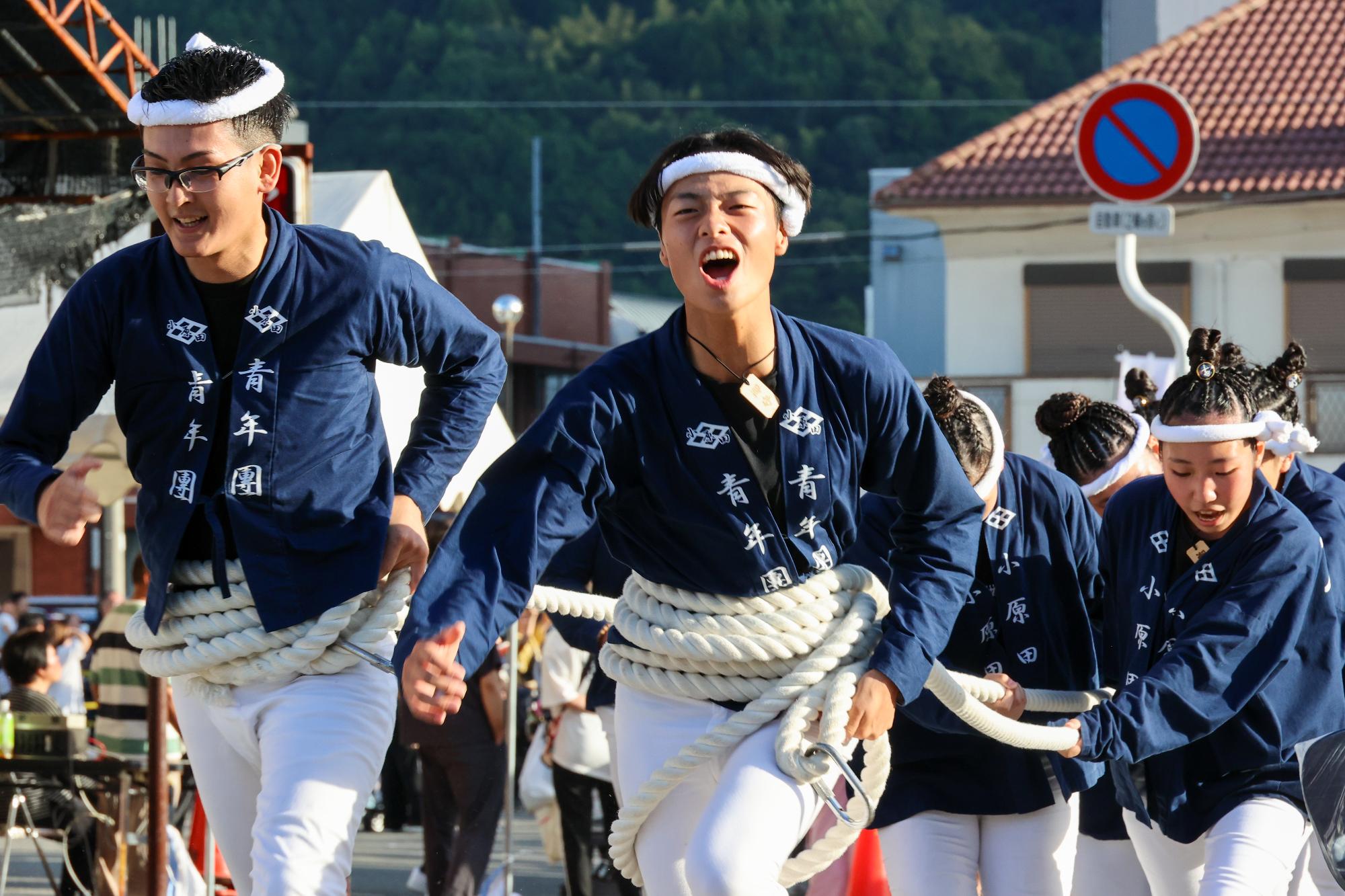 秋祭りだんじりパレード