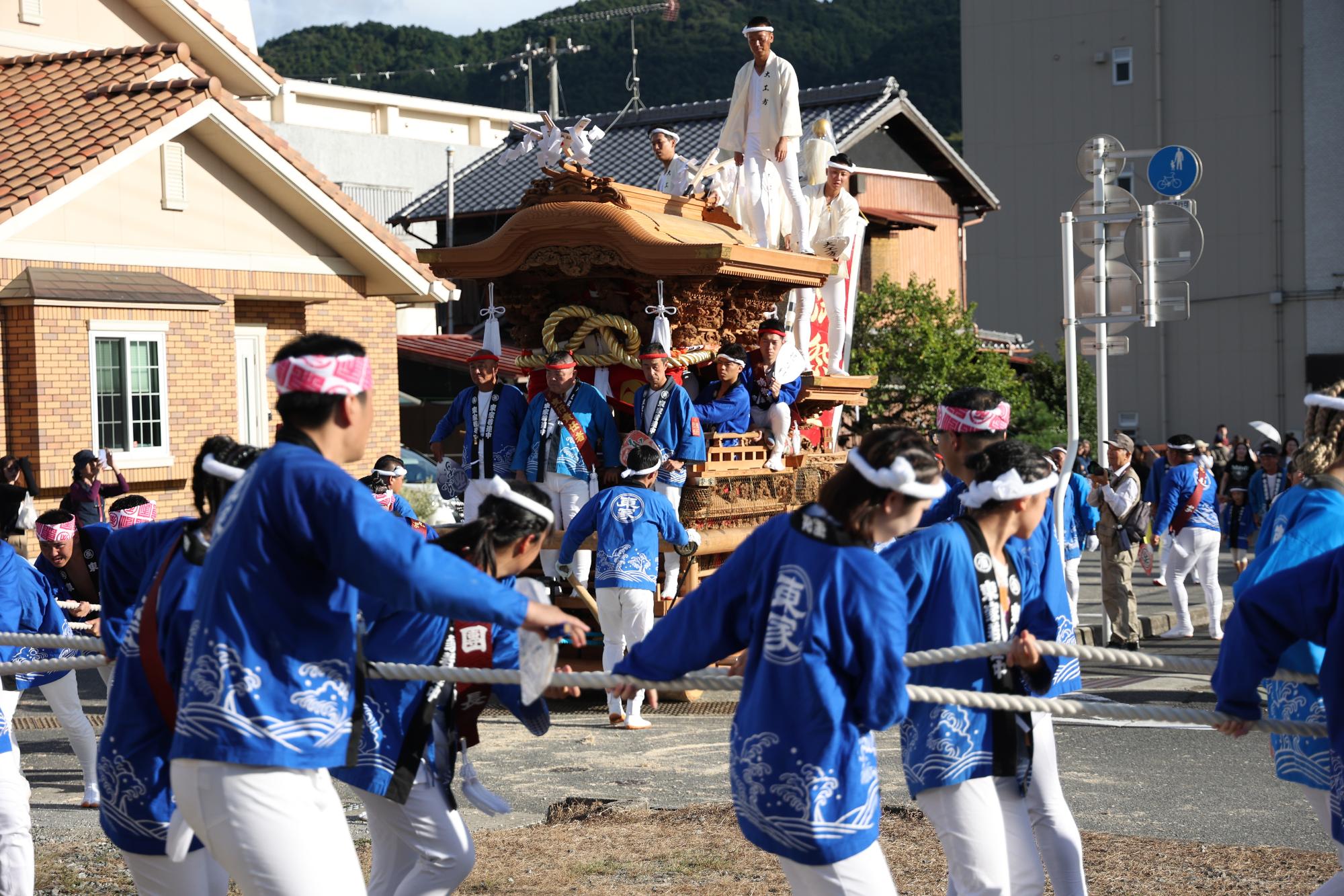 秋祭りだんじりパレード