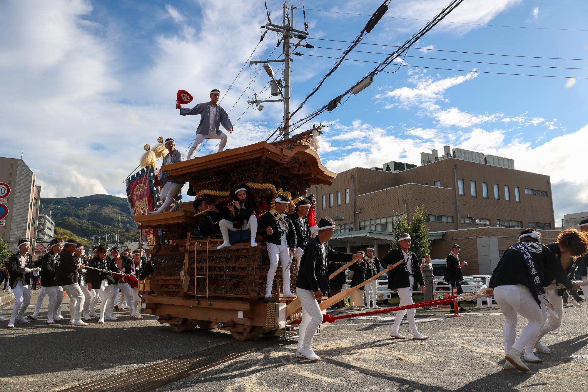 秋祭りだんじりパレード