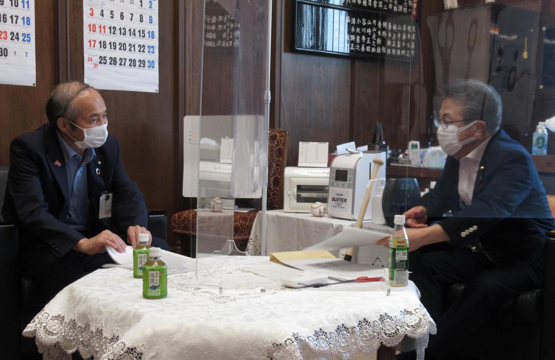 世耕弘成参議院自由民主党幹事長へ要望活動