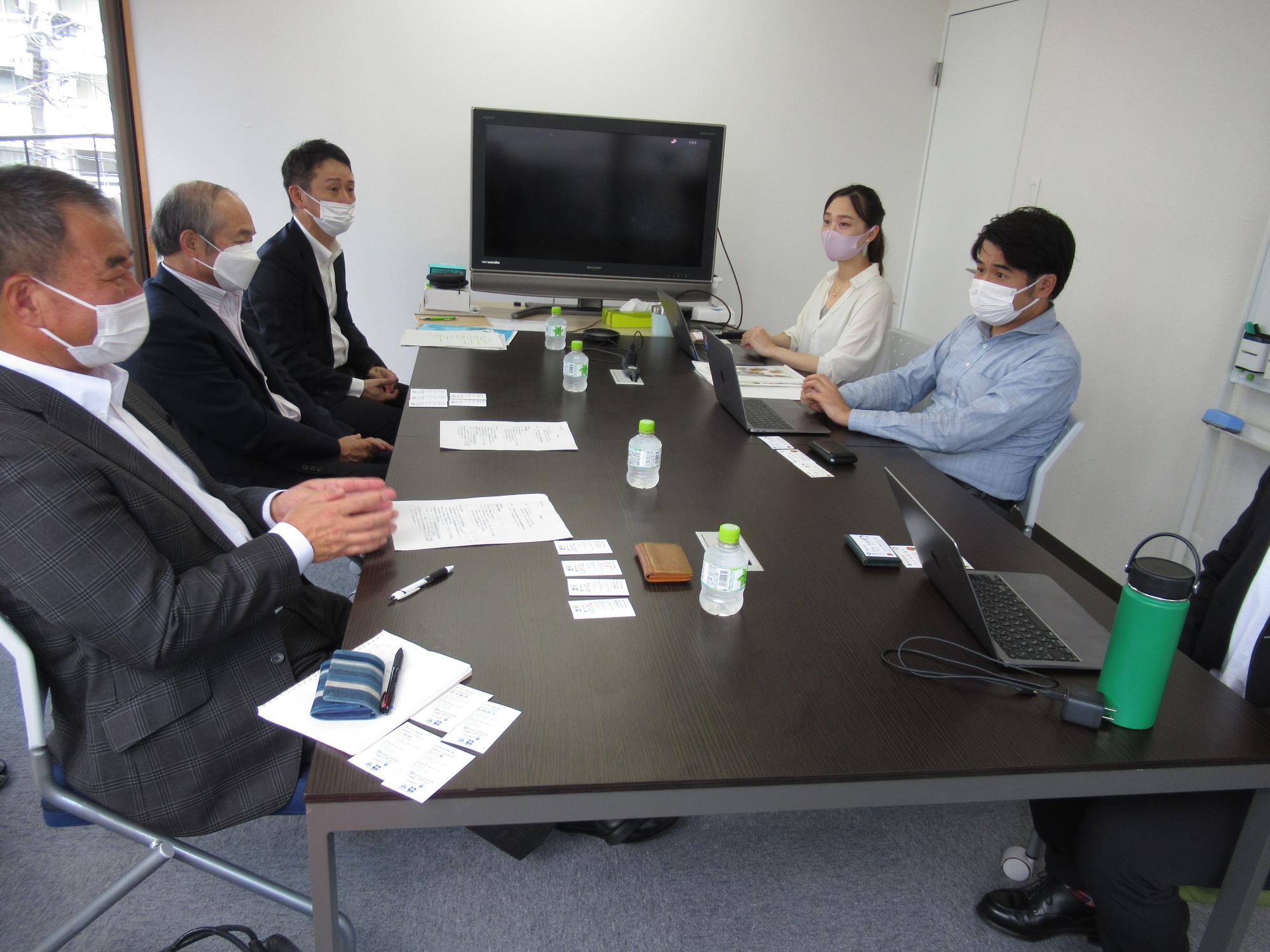 トップセールス株式会社雨風太陽