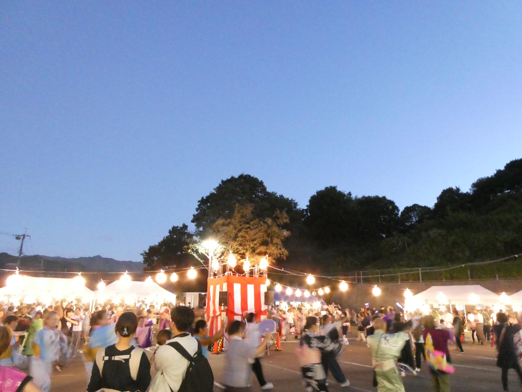 山田地区公民館盆踊り