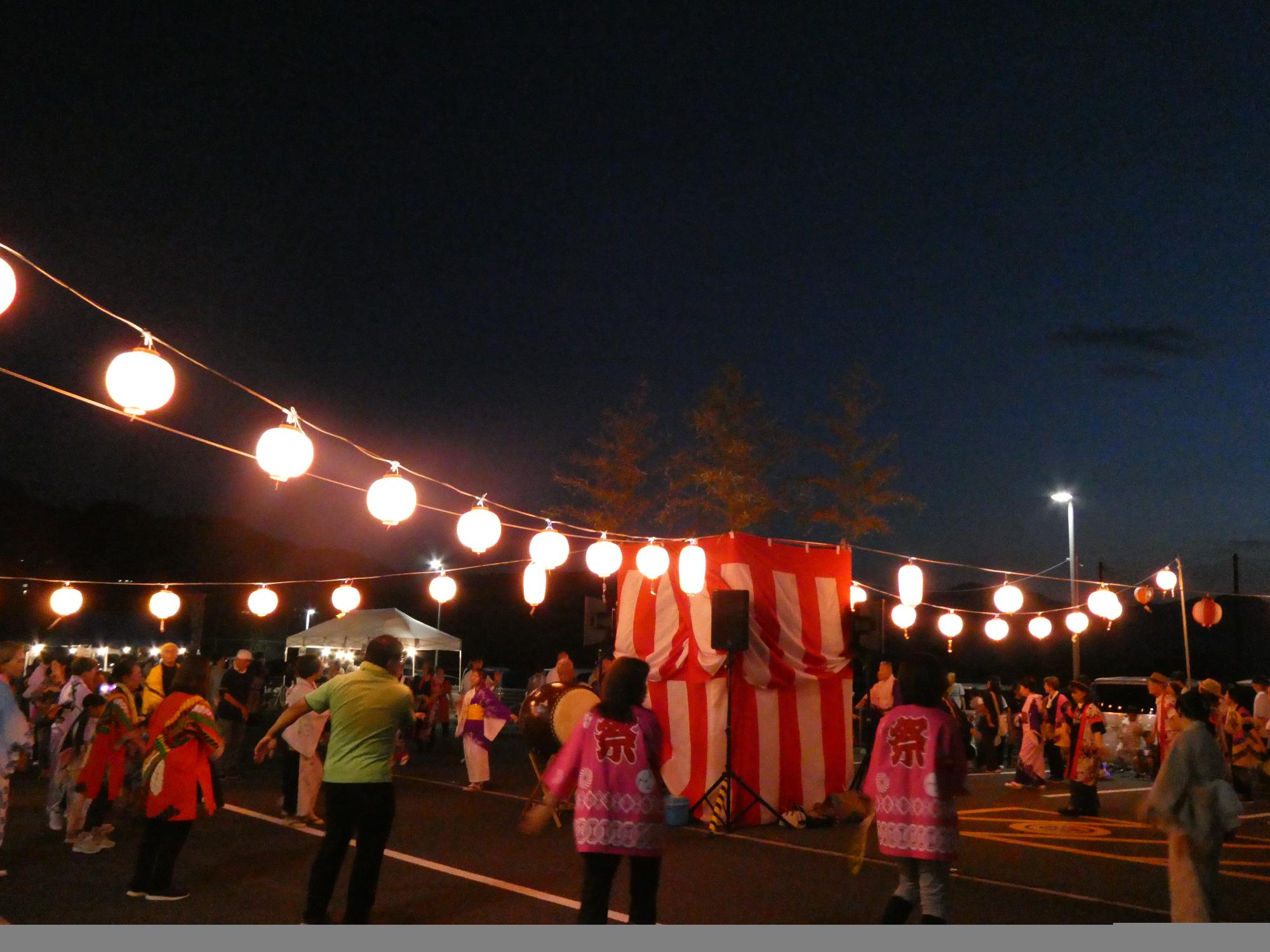学文路地区公民館盆踊り