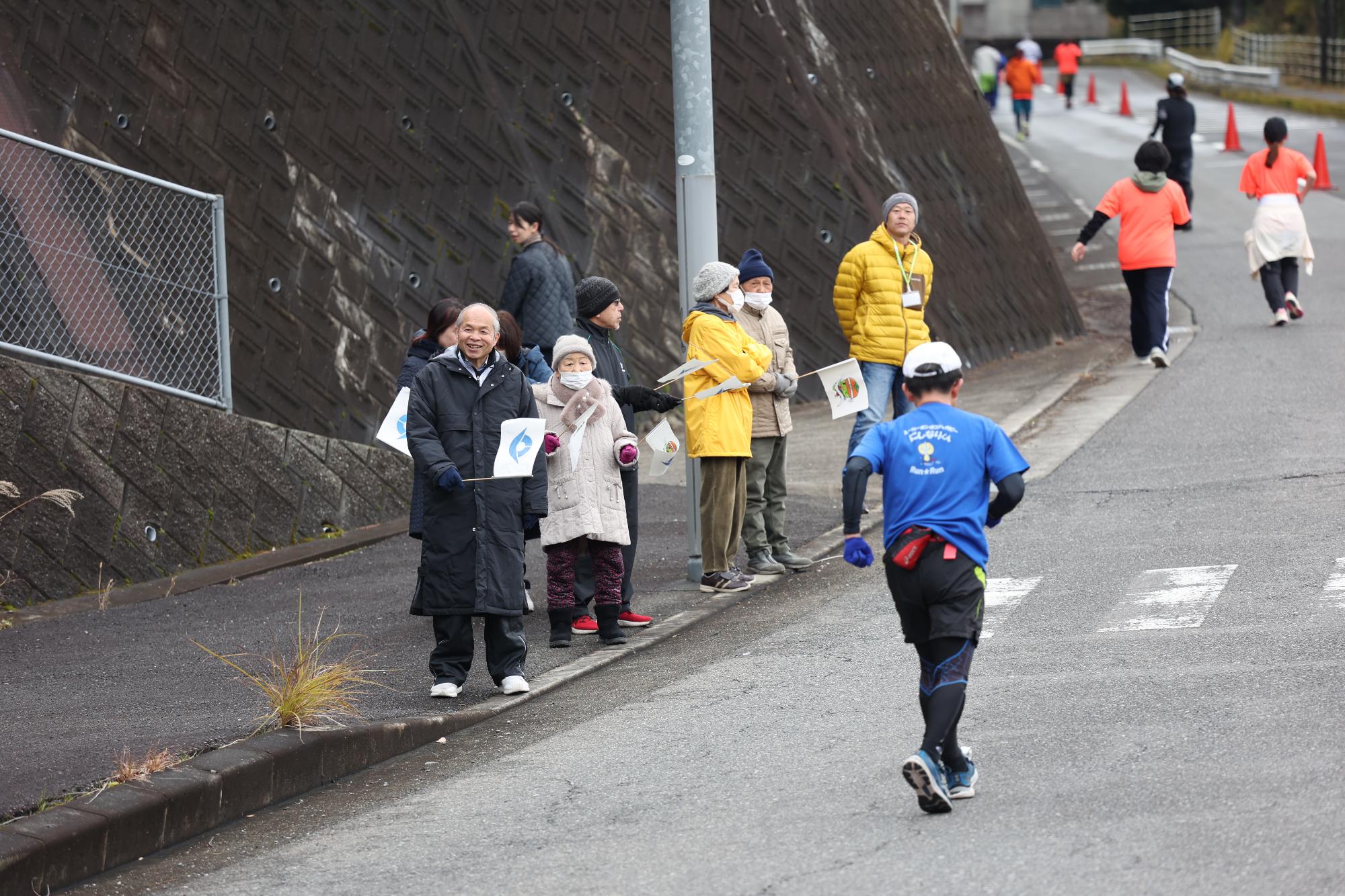 橋本マラソン市道応援