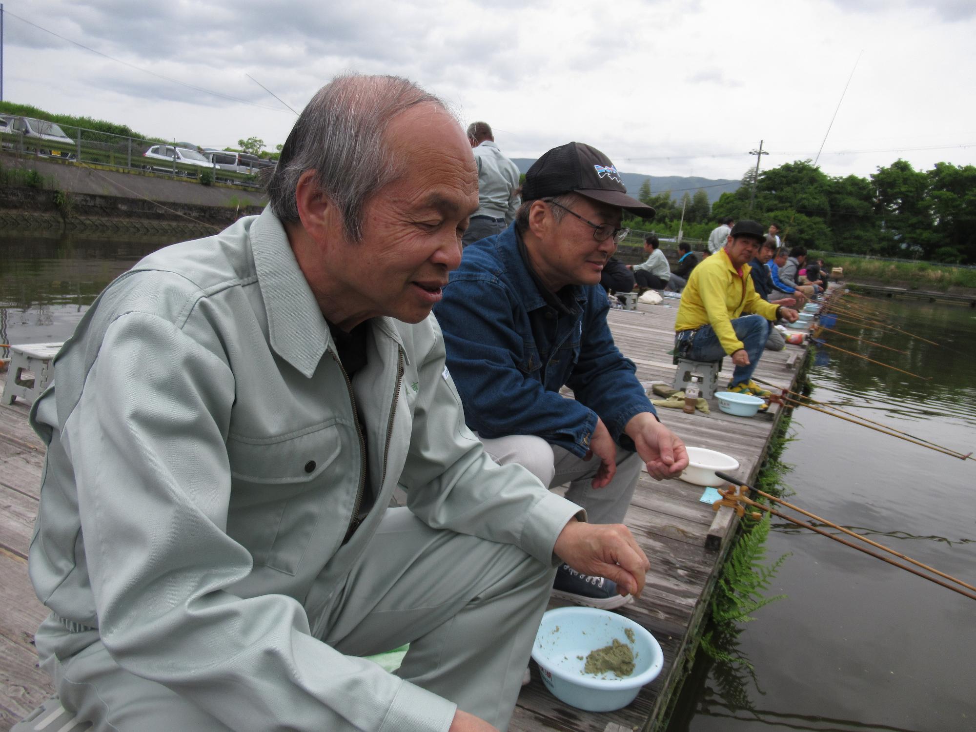 紀州製竿組合懇親釣り大会 市長参加