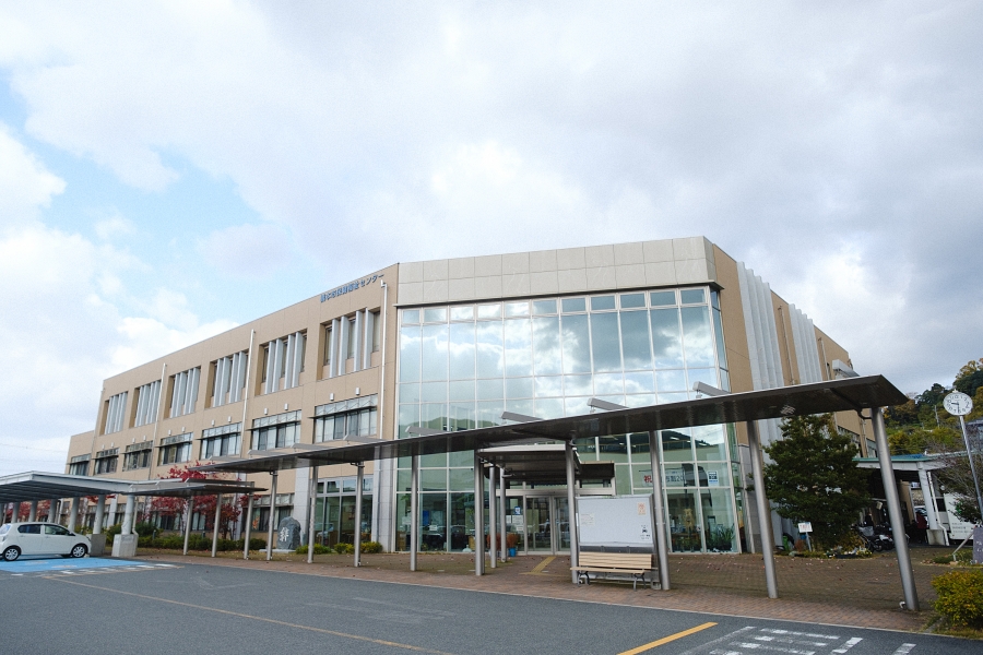 橋本市保健福祉センター外観