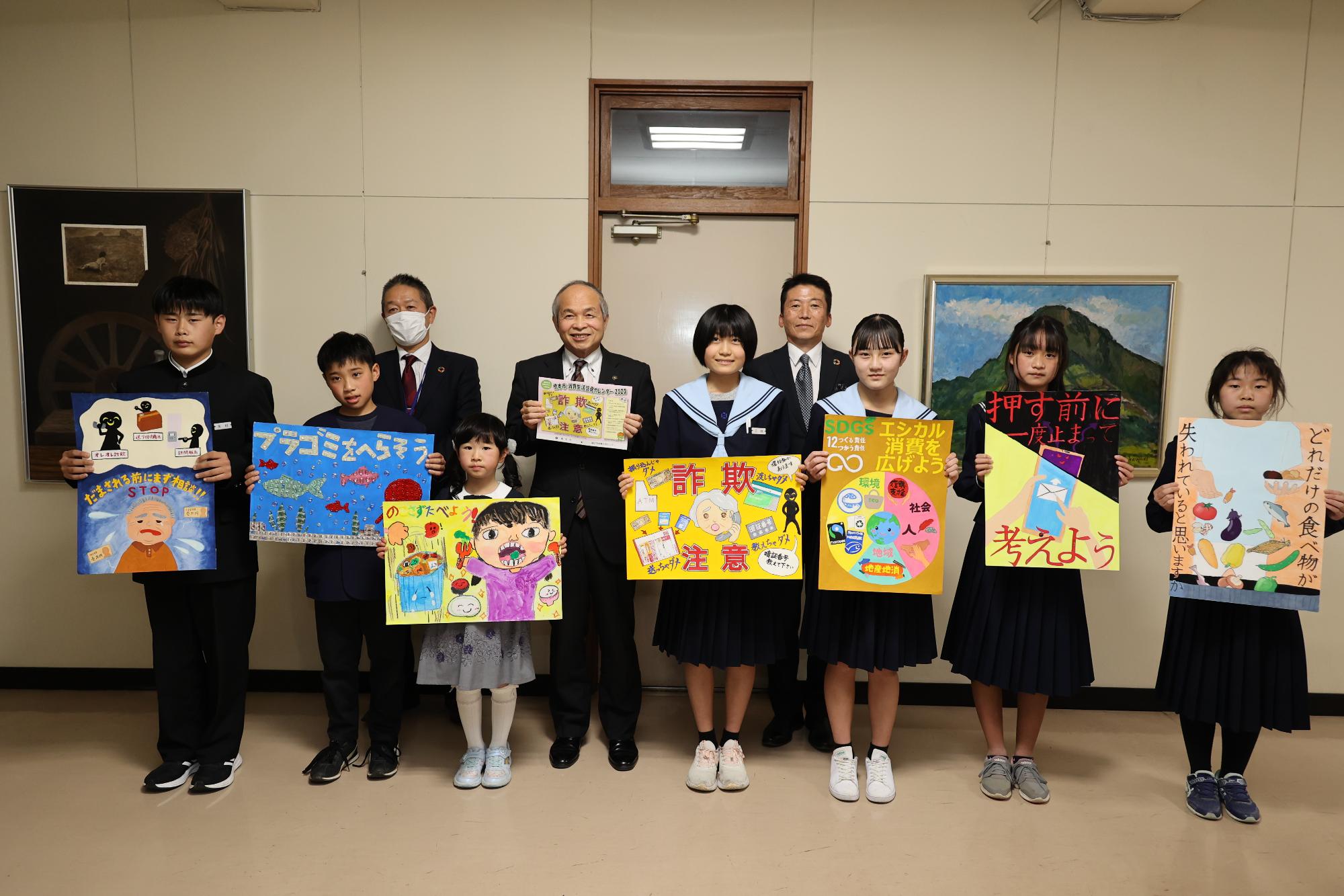 表彰されたみなさん、付き添いのみなさん