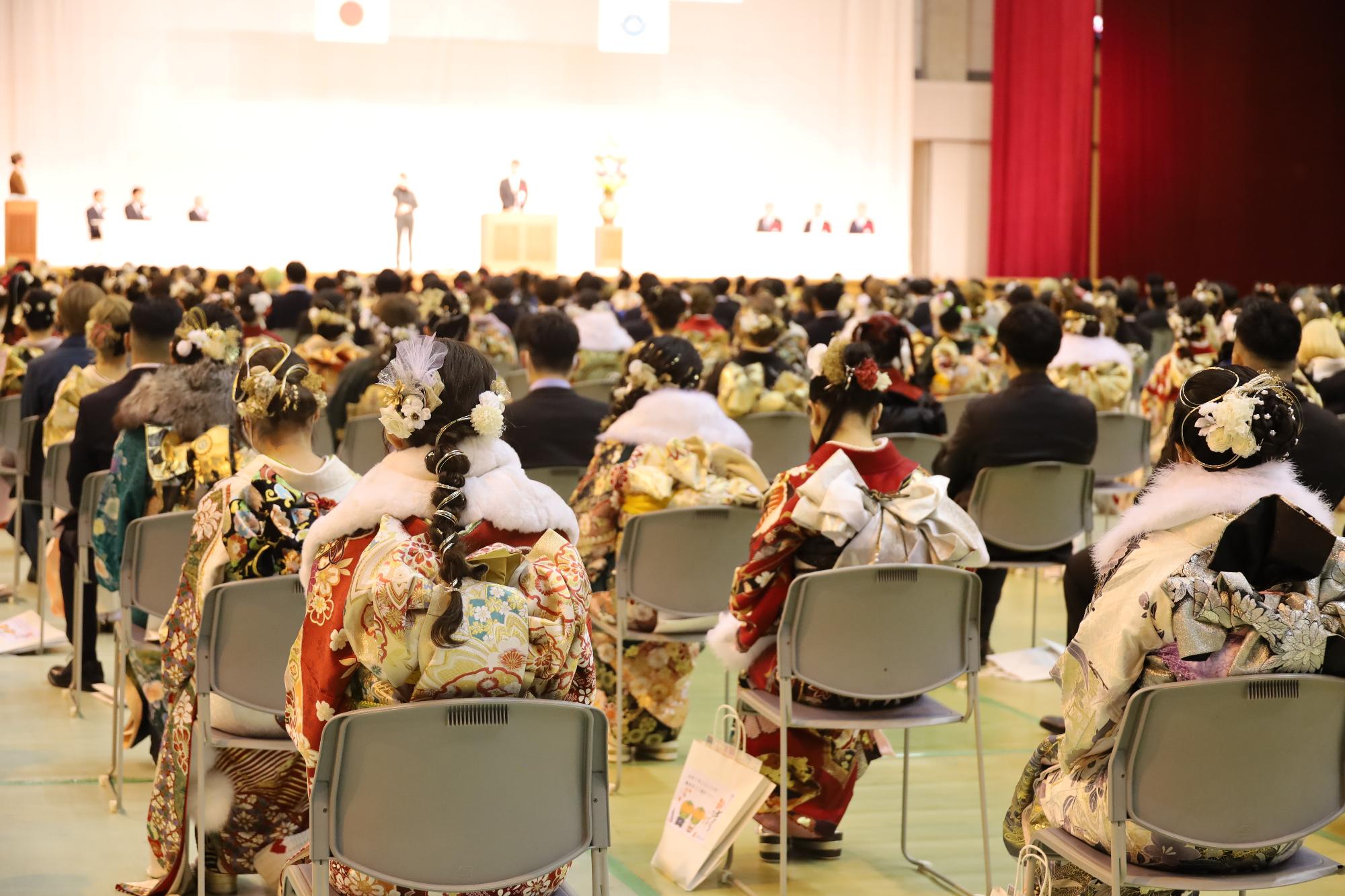 令和7年度はたちのつどい