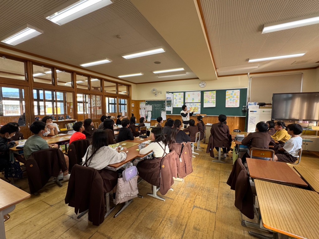 R7小学校での認知症サポーター養成講座の様子2